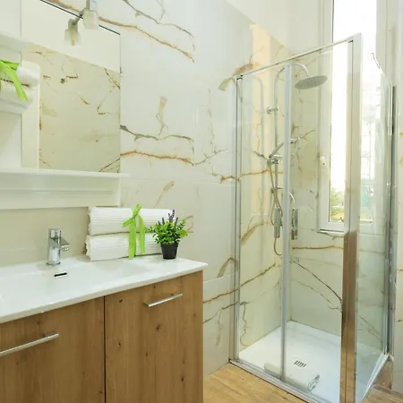 San Peter Dill House Apartment